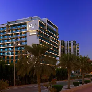 4* אתר נופש Aloft Palm Jumeirah
